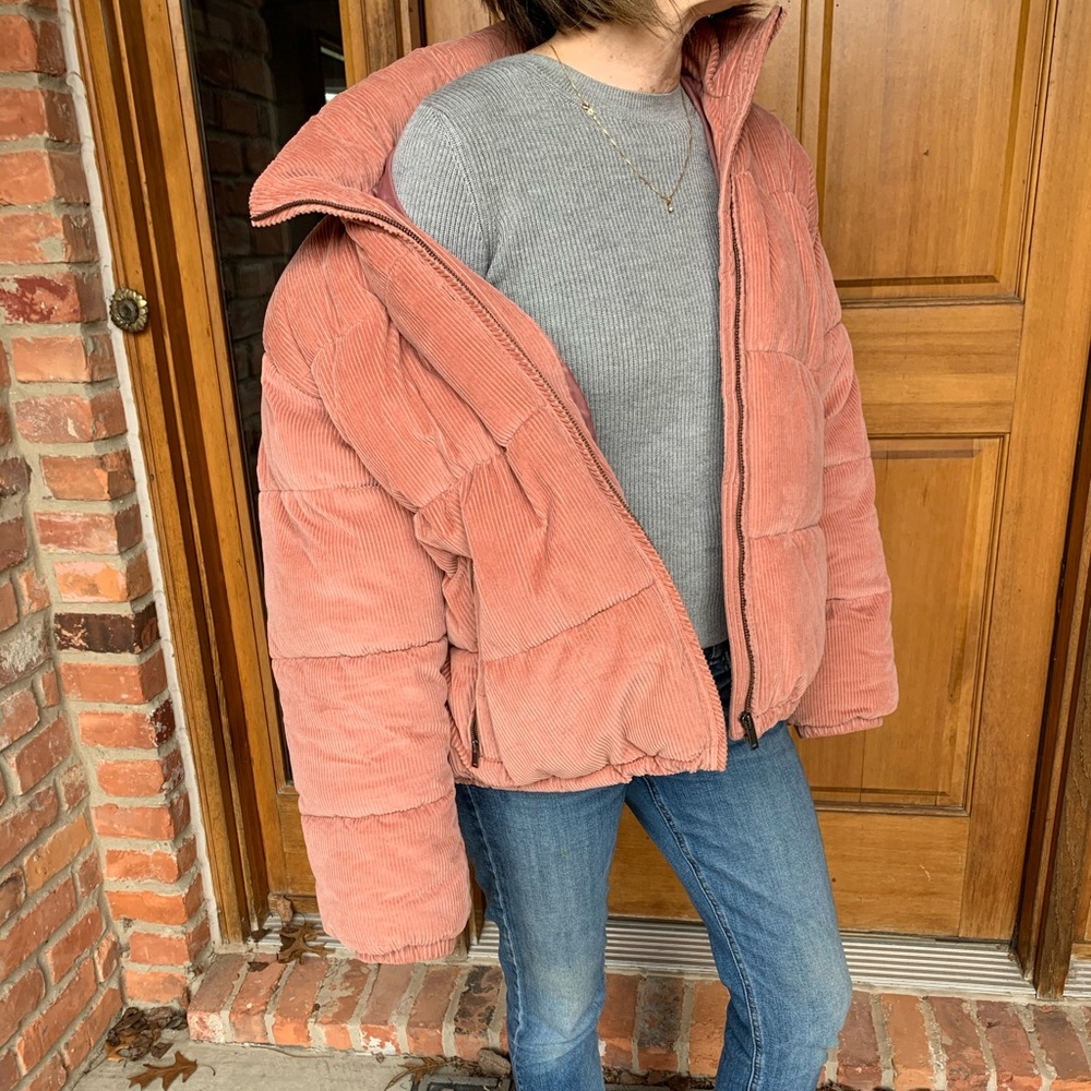 AMERICAN EAGLE ROSE PINK PUFFER JACKET